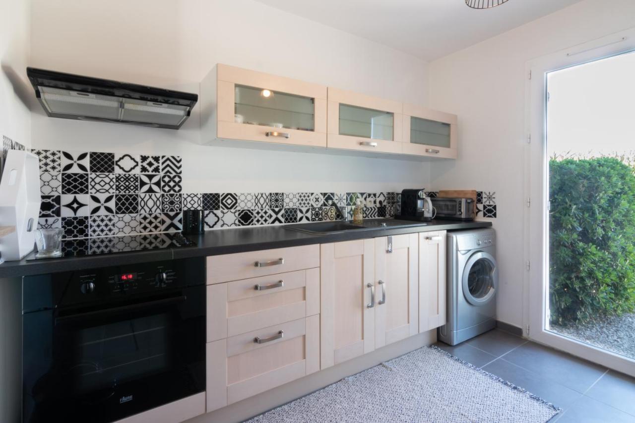 L'Isle O Jardin Apartment Bagian luar foto